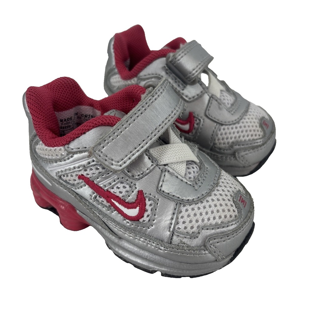 Nike -โ Shox Hot Pink/Silver/White Size 2D Shoes
